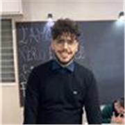 Diplomato in Tecnico chimico biologico, impratisce lezioni di Biologia, laboratorio e chimica