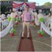 Profesor con mucho dinamismo y buena didáctica, conocedor de las necesidades estudiantiles