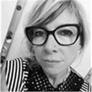 Architecte et passionnée d'Art, je donne des cours de dessin à tous niveaux