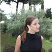 Profesora de Castellano para nivel hasta Bachillerato incluido.