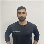 Entrenador personal y readaptador de lesiones especializado en el entrenamiento de fuerza e hipertrofia