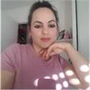 Diplômée d'un master 2 en littérature françaises et francophones 