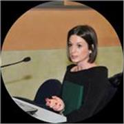 Insegnante madrelingua italiana offre lezioni private di italiano, inglese, altro per bambini e ragazzi in presenza o online. 