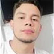 Profesor de deportes varios listo para dar clases