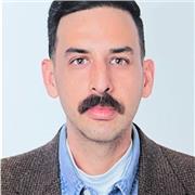 english teacher with more than 10 years of experience