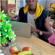 Enseignant d’anglais expérimenté prêt à transmettre sa passion