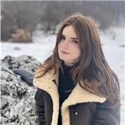 Laureanda in Farmacia, offre ripetizioni di Matematica , Inglese , Chimica, Biologia, Filosofia, Spagnolo, Russo, Inglese , Arte e aiuto compiti per tutte le età. Offro ripetizioni sia online e sia in presenza a seconda della distanza