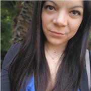 Laureata in farmacia impartisce lezioni di italiano scritto e parlato soprattutto a stranieri