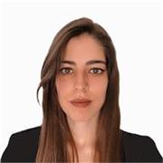 Profesora de diseño gráfico con 5 años de experiencia en publicidad