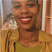 J’accompagne les élèves du primaire au lycée et les aide à améliorer leurs résultats dans différentes matières (sciences, langues)