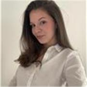 Étudiante sérieuse, 2 ans d’expérience en aide aux devoirs, propose cours de français et soutien scolaire en primaire et collège.
