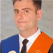 Estudiante graduado en Telecomunicaciones en la politécnica de Madrid para apoyo en secundaria y bachiller