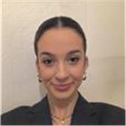 Ragazza Laureata in Lettere e Filosofia disponibile per aiuto compiti e lezioni di lingua italiana, letteratura storia e spagnolo