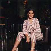 Soy profesional en Diseño de Modas, Asesora de Imagen y Personal Shopper