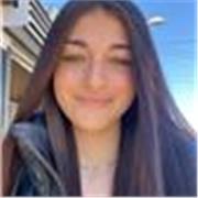 Estudiante de educación infantil imparte clases a niños/as de 3 a 6 años en habilidades sociales, desarrollo del lenguaje, etc