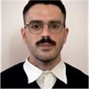 Profesor de español comunicativo para estudiantes internacionales adultos y universitarios.