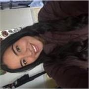 Profesora de matemáticas y primaria apta para enseñar a niños y jóvenes 