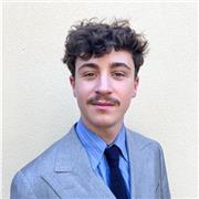 Etudiant en CPGE ECS, je donne des cours de mathématiques de la primaire à la première. Passionné et à l'écoute je vous accompagne
