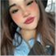 Actualmente soy estudiante de la universitat Pompeu Fabra y tengo un nivel avanazado de ingles