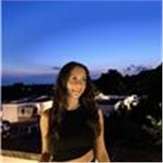 Insegnante di inglese giovane e alla mano