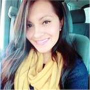 Profesora de programación con experiencia y vocación por la enseñanza, apta para impartir clases a personas de todas las edades.