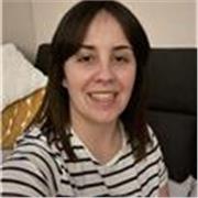 Especialista en diseño gráfico, marketing digital y comunicación. Daria clases a cualquier persona interesada en estas materias.