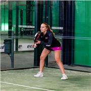 ¡Mejora tu Juego! Clases de Pádel a domicilio para Niños y Adultos en Español o Inglés