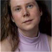 I offer supportive and encouraging private lessons designed to help you achieve your goals and fulfil your potential. 