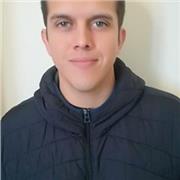 Profesor con una formación dirigida a las Humanidades y la Música, mis clases están dirigidas a niños y jóvenes en donde lo que busco es que el alumno aprenda a partir de sus propias inquietudes