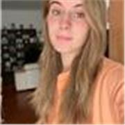 Studentessa diplomata e laureanda in mediazione linguistica offre ripetizioni di inglese, tedesco, portoghese e latino agli alunni della scuola elementare e media