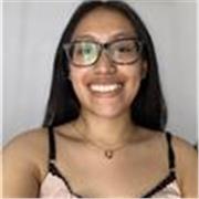 Estudiante de sociología, cursando por la elaboración del TFG. Soy paciente, apasionada por la enseñanza y con ganas de ayudar.