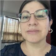 Maestra con 8 años de experiencia impartiendo clases a niños y adultos, tanto de forma presencial como en línea
