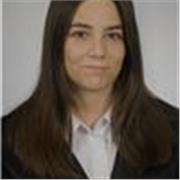 Profesora titulada en educación primaria con mención en educación física 