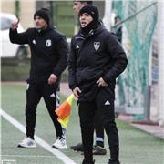 Entrenador personal titulado y continúo formándome, atento y con experiencia.