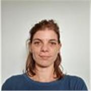 Educatrice con pluriennale esperienza con scuole primarie e secondarie si offre per ripetizioni online o nei pressi di Asola (MT)