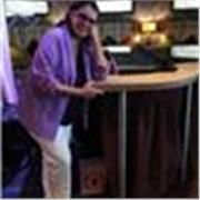 Profesora de piano, teoría,  solfeo y lectura musical.