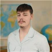 Szukasz kogoś, kto wytłumaczy Ci geografię prosto i logicznie? Jako ktoś kto siedzi w branży i kocha geografię, nadam się do nauki