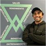 Soy profesor de educación física capacitado en entrenamiento personal, de fuerza y funcional.