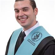 Profesor de Inglés apto para todas las edades y niveles, especializado en Secundaria, Bachillerato, y Formación Profesional