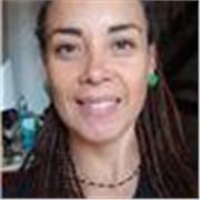 Profesora de Lenguaje y Comunicación, enseñanza de español como lengua extranjera y francés nivel inicial