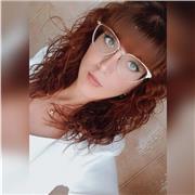 Laureata in Lingue e Culture Straniere impartisce ripetizioni di inglese, spagnolo e francese per elementari, medie, superiori