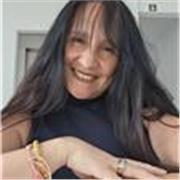 Maestra de español en linea con experiencua universitaria y enfoque comunicativo