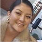 ¡Mejora tu español conmigo! 🌟
- Clases dinámicas y prácticas
- Enfoque en conversación real
- Adaptación a tus necesidades