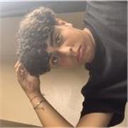 impartisco lezioni di inglese e francese a ragazzi delle medie e superiori