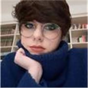 Studentessa universitaria diplomata al liceo classico offre ripetizioni di latino e greco online