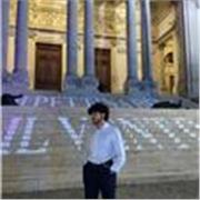 Ciao! Sono Pierfrancesco, ho 24 anni e sto per completare la mia laurea magistrale in Storia dell’Arte.