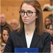 Dottoressa con lode in filosofia offre ripetizioni a ragazzi delle superiori e dell'univeristà
