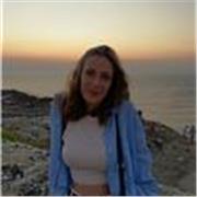 Mi presento, piacere sono Nicole e sono al secondo anno di università, studio psicologia. Amo passare il tempo con i bambini, divertirmi insieme a loro e aiutarli nei loro compiti così come nel loro studio. Ho giá avuto esperienze di aiuto compiti e babys