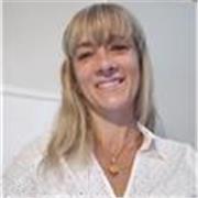 Profesora titulada y nativa ofrece clases particulares de español para extranjeros. Con más de 18 años de experiencia. 