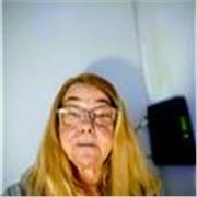 Soy profesora de español para extranjeros, con una amplia experiencia en su enseñanza, basada,  sobre todo en la comunicación.